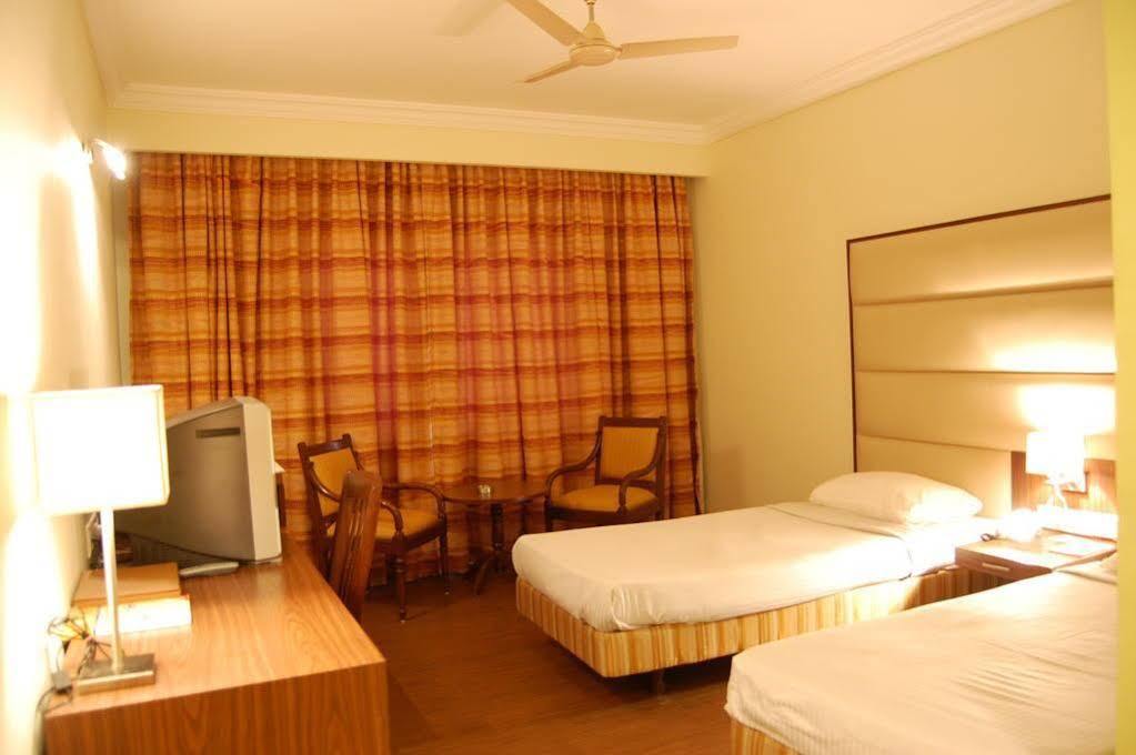 Mapple Abhay Jodhpur Hotel Jodhpur  Buitenkant foto