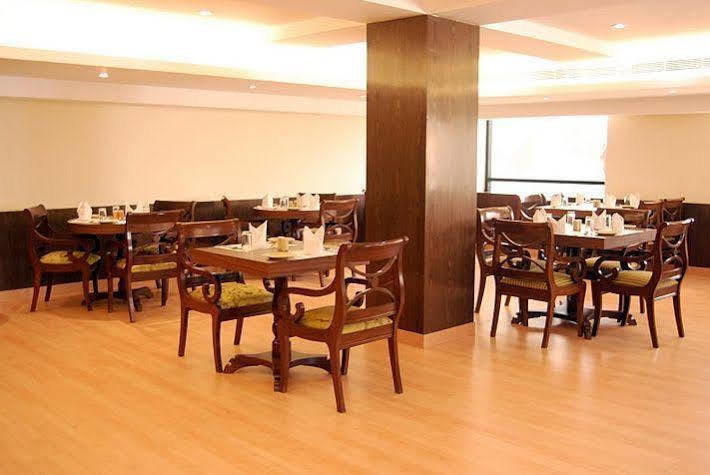 Mapple Abhay Jodhpur Hotel Jodhpur  Buitenkant foto