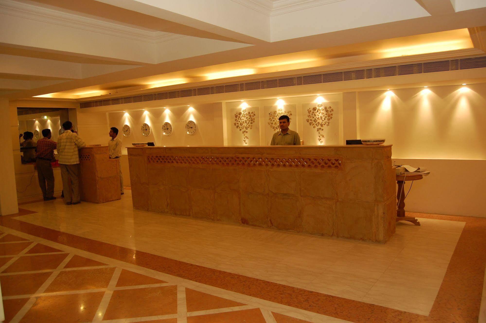 Mapple Abhay Jodhpur Hotel Jodhpur  Buitenkant foto